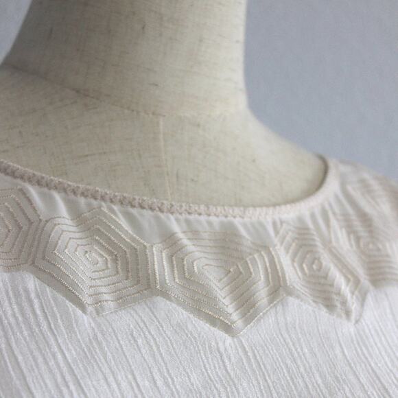 AB Studio White Pleated Maxi Dress Embroidered Neckline Waterfall Hem Size M - Picture 6 of 12